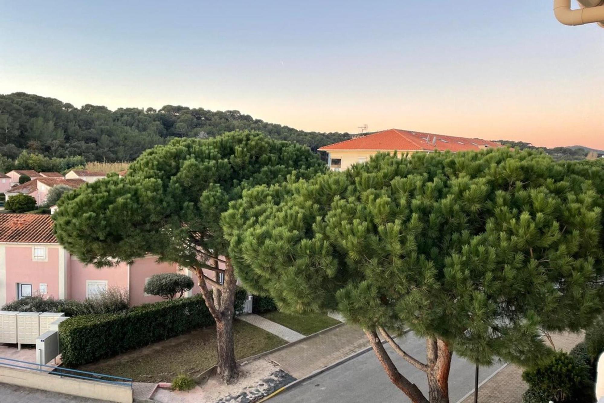 Domaine D'Azur - Renovated 1Br With Terrace Pool & Garage Apartment Le Lavandou Exterior photo
